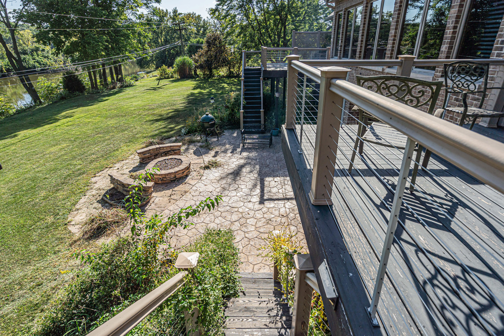 114 Riverview Court, Oswego, IL 60543
