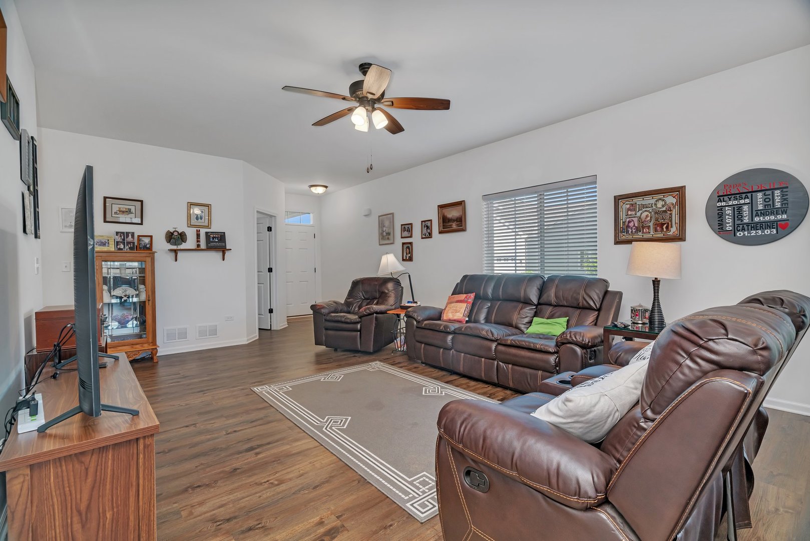 25626 S Geraldine Court, Channahon, IL 60410