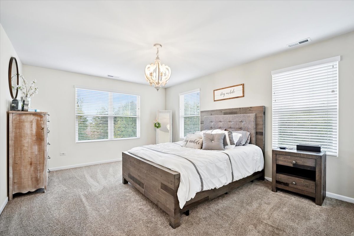 26543 W Countryside Lane, Plainfield, IL 60585