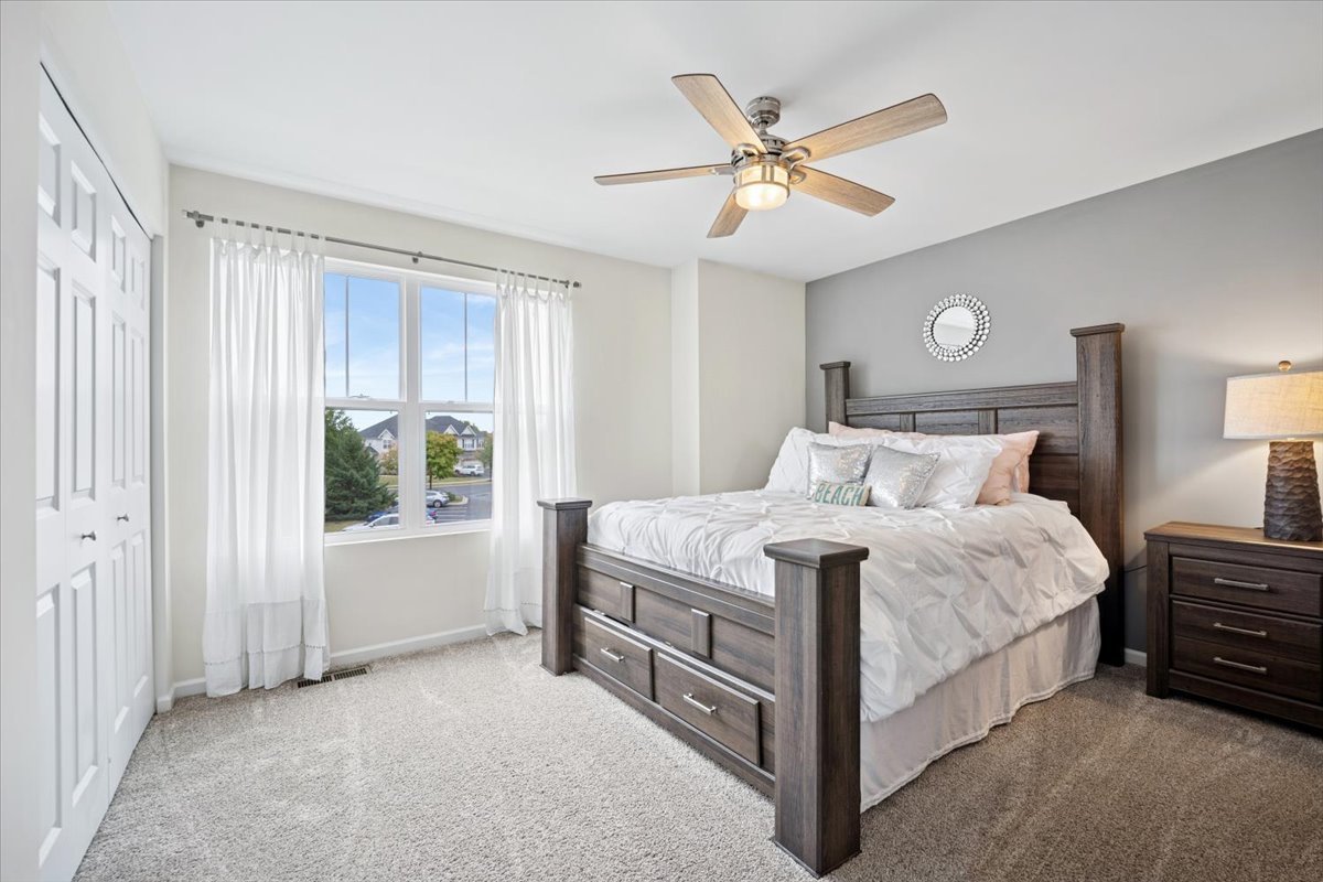 26543 W Countryside Lane, Plainfield, IL 60585