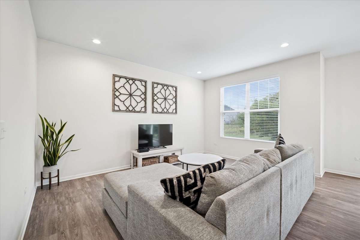 26543 W Countryside Lane, Plainfield, IL 60585