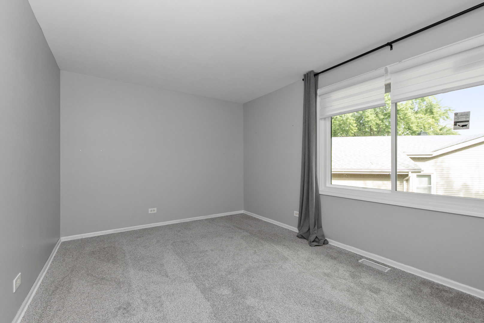 225 Kedvale Court, Bolingbrook, IL 60440