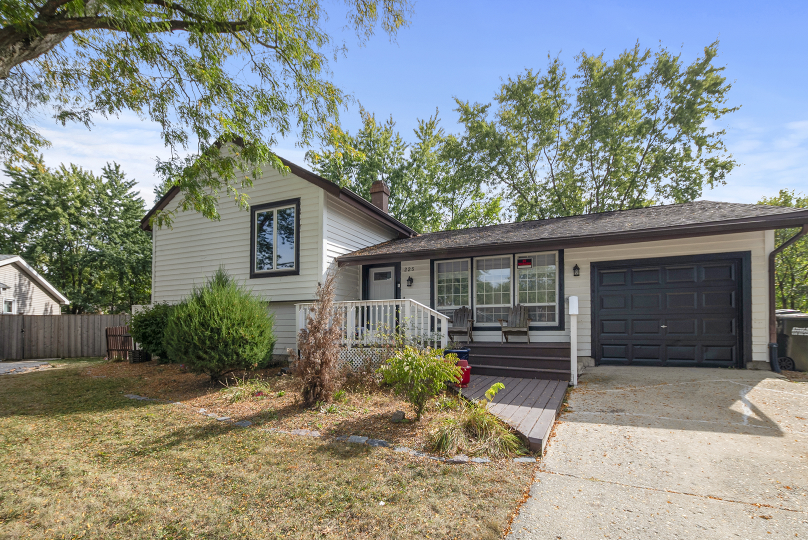 225 Kedvale Court, Bolingbrook, IL 60440