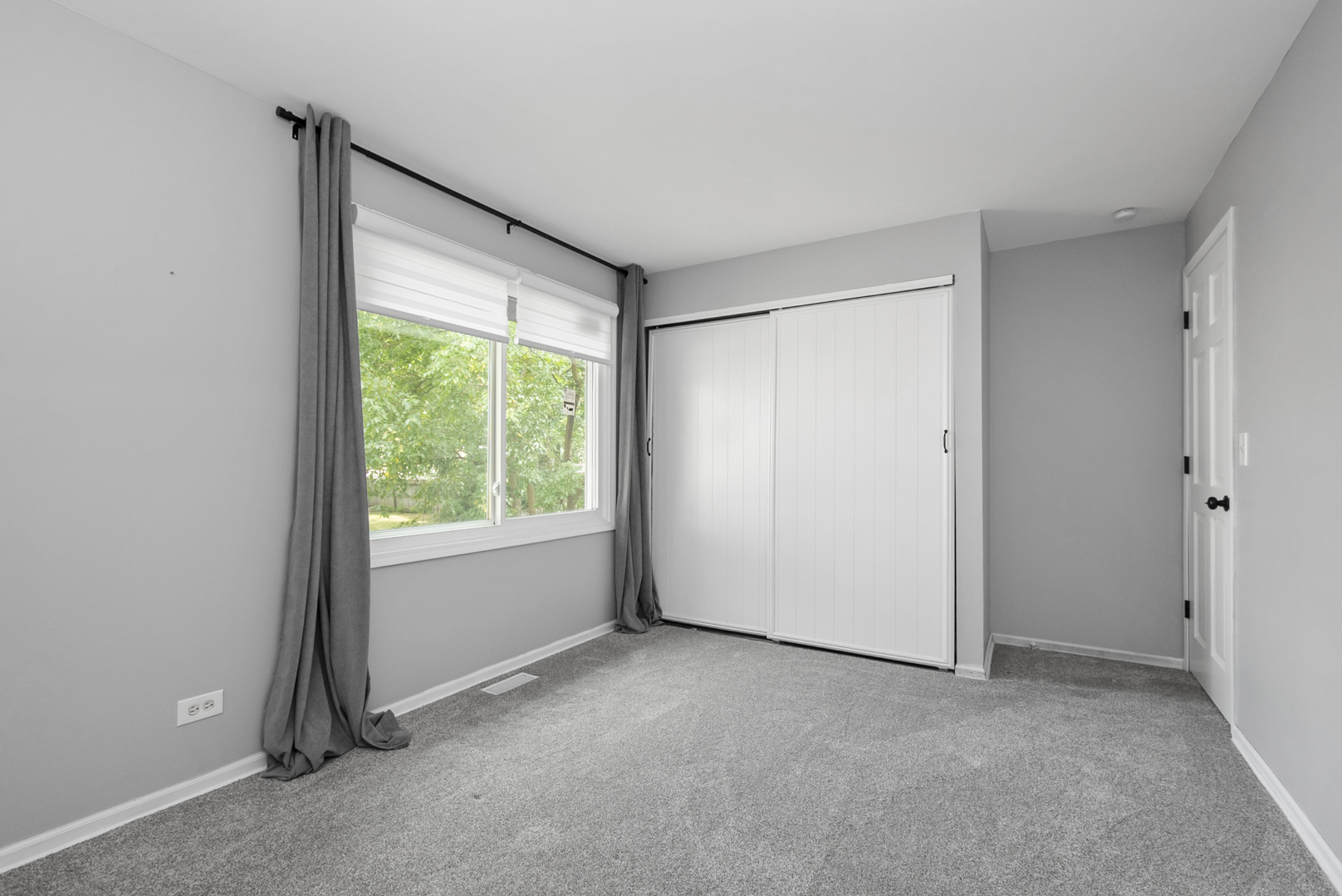 225 Kedvale Court, Bolingbrook, IL 60440