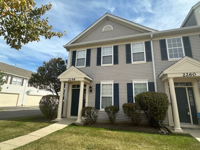 2258 Georgetown Circle #2258, Aurora, IL 60503