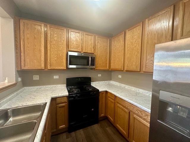 2258 Georgetown Circle #2258, Aurora, IL 60503