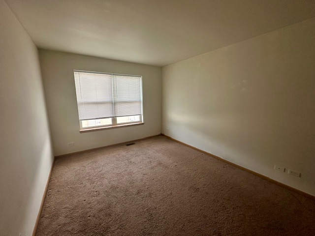 2258 Georgetown Circle #2258, Aurora, IL 60503