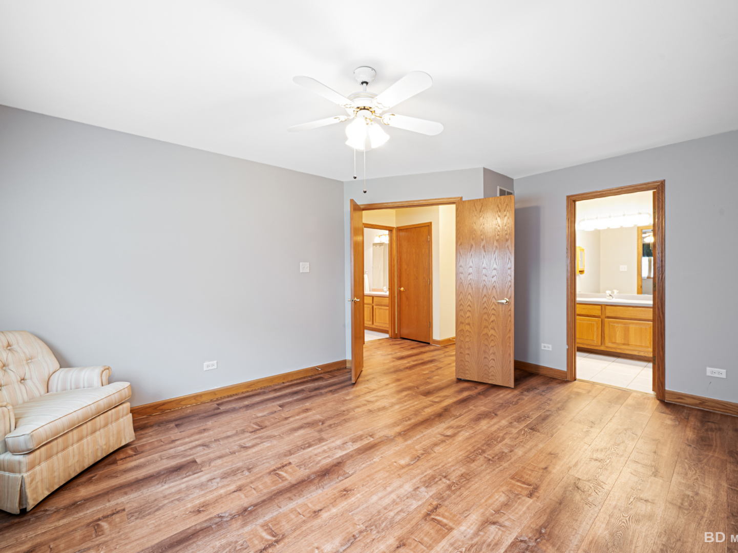 16139 Lake Villa Avenue, Tinley Park, IL 60477