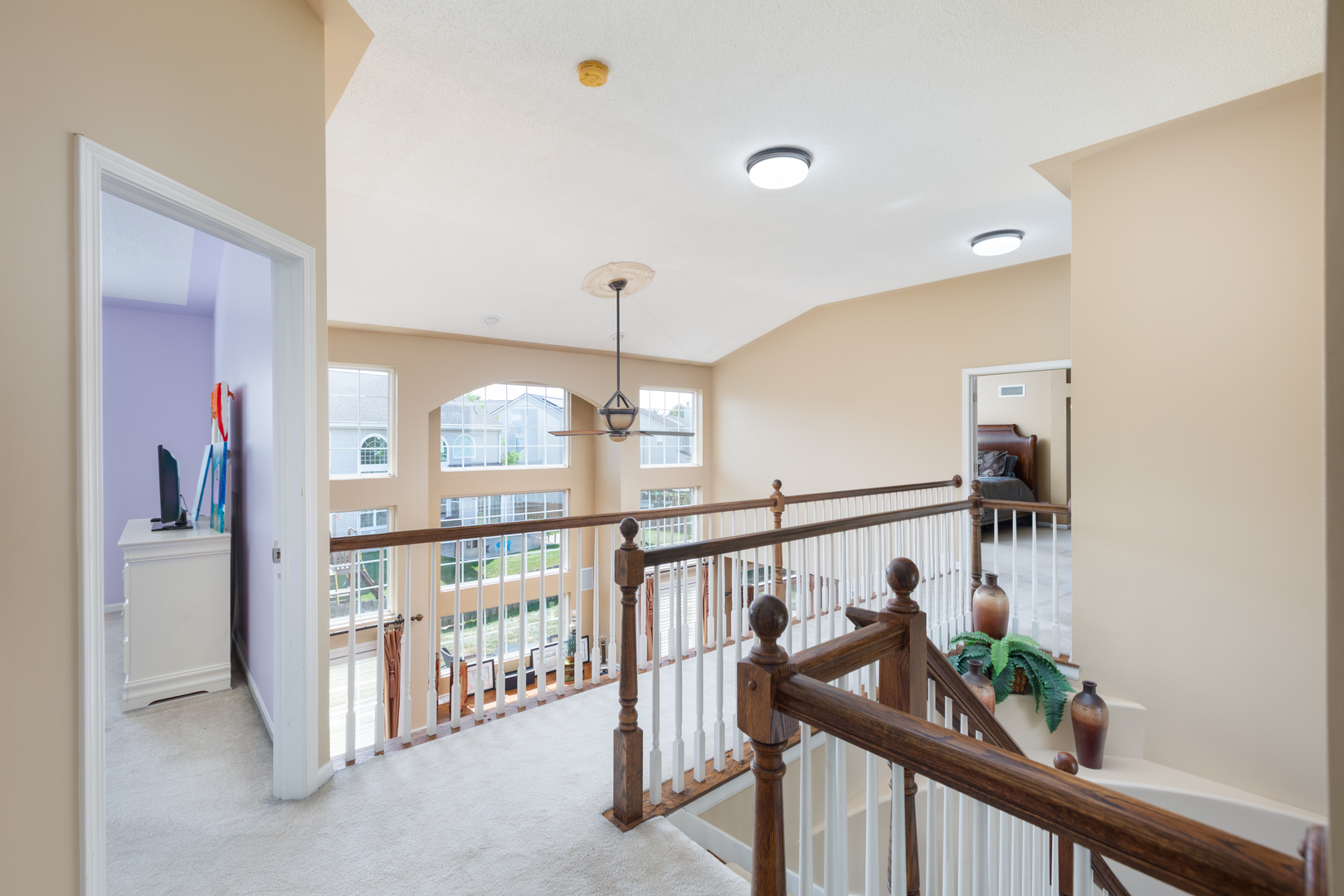 2151 KEMMERER Lane, Bolingbrook, IL 60490