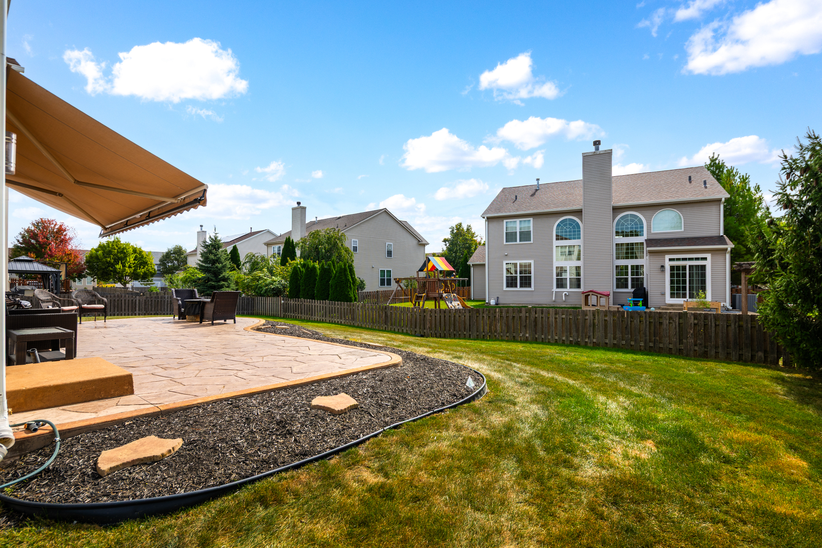 2151 KEMMERER Lane, Bolingbrook, IL 60490