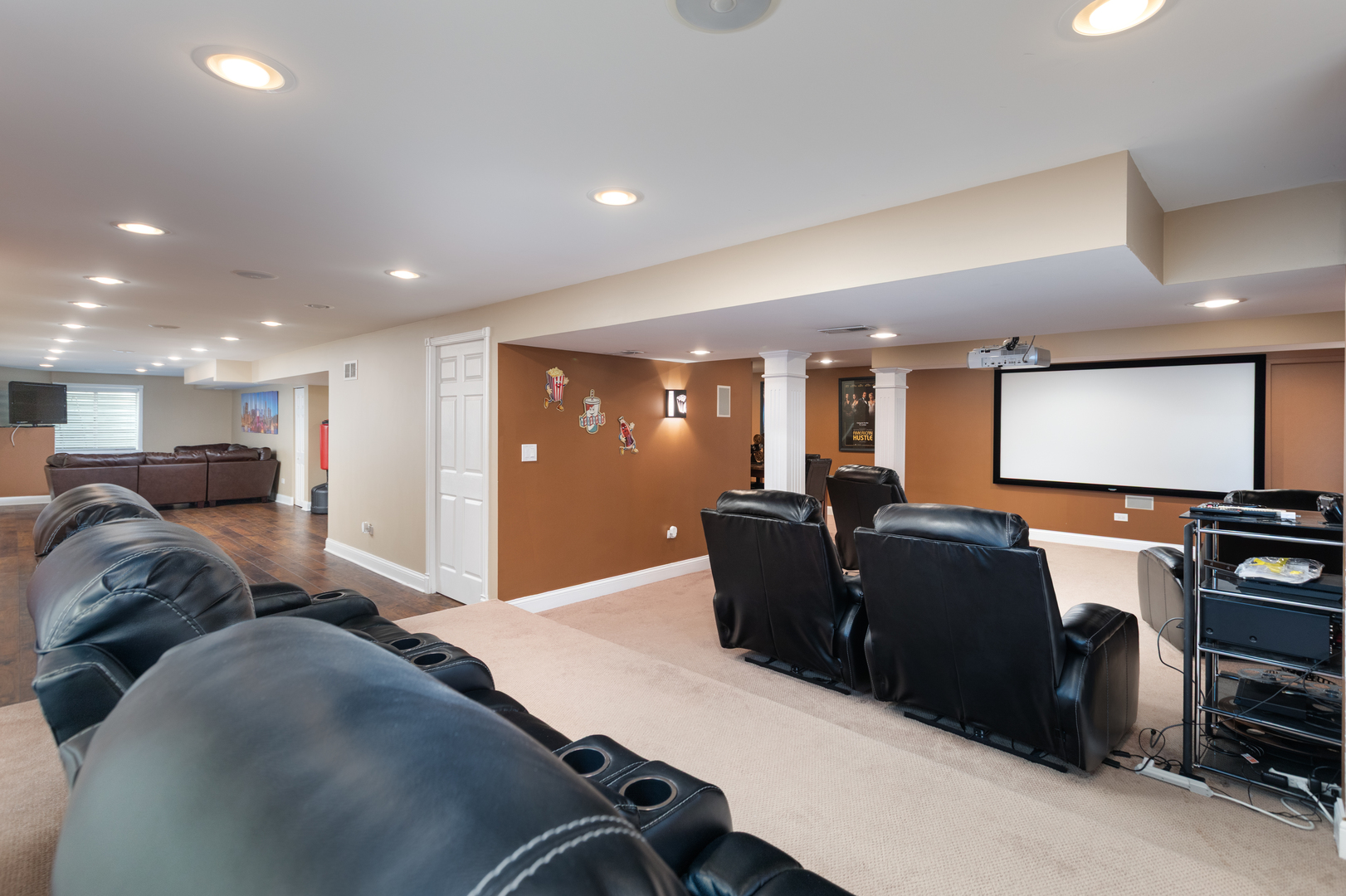 2151 KEMMERER Lane, Bolingbrook, IL 60490
