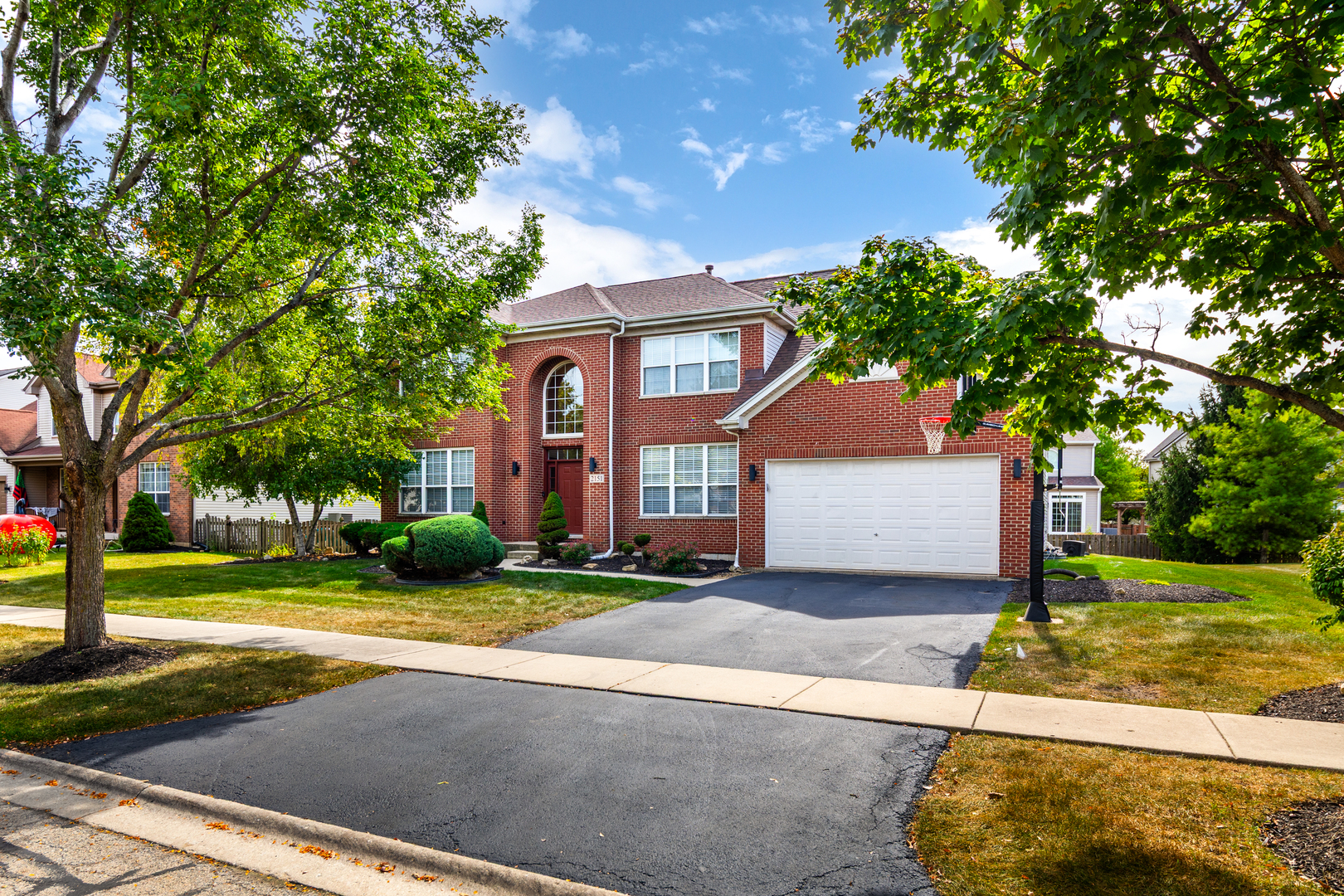 2151 KEMMERER Lane, Bolingbrook, IL 60490