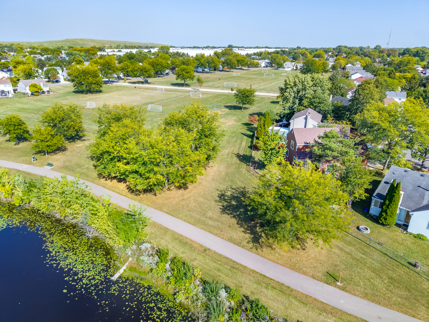 1925 Grosse Pointe Court, Hanover Park, IL 60133