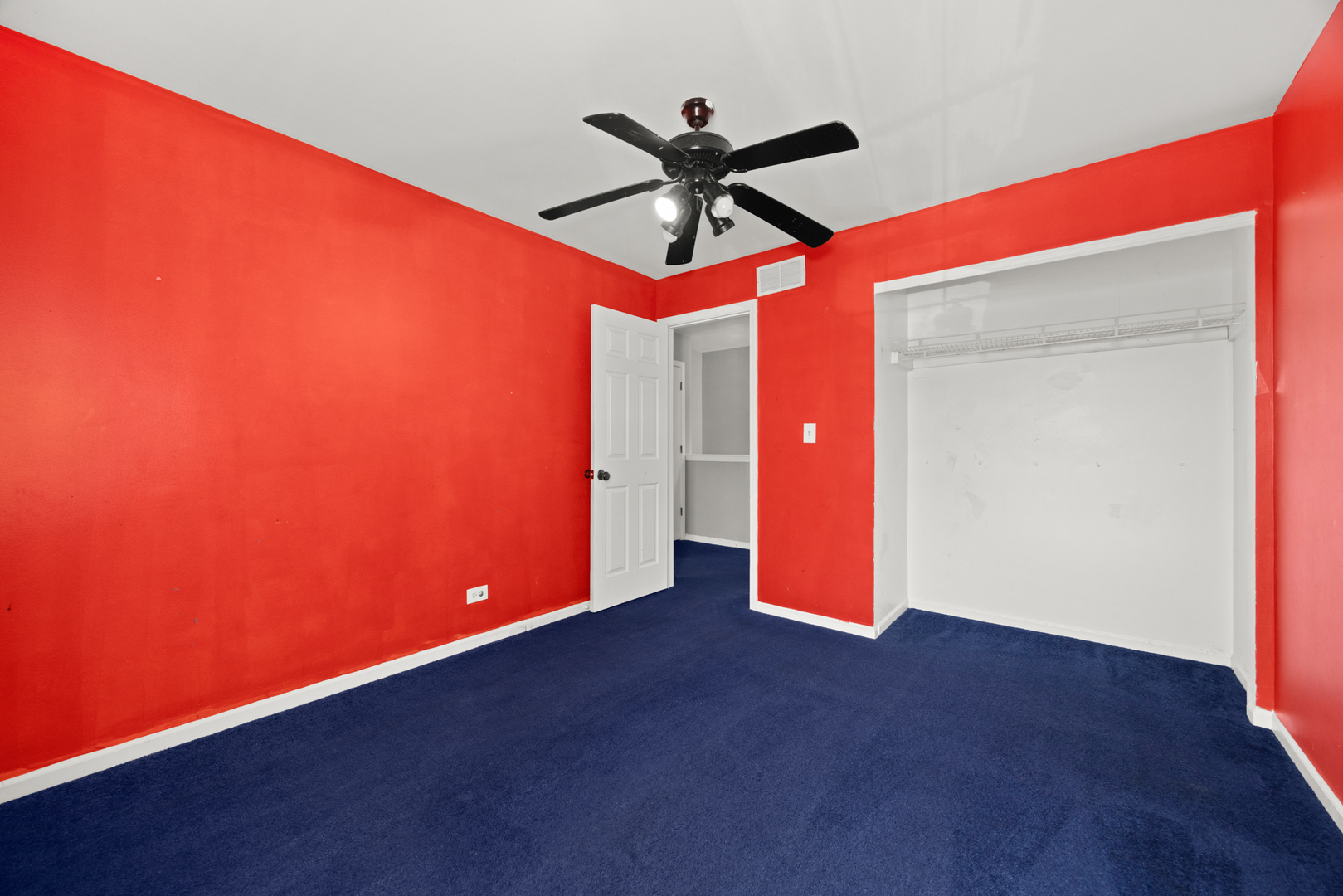 1925 Grosse Pointe Court, Hanover Park, IL 60133