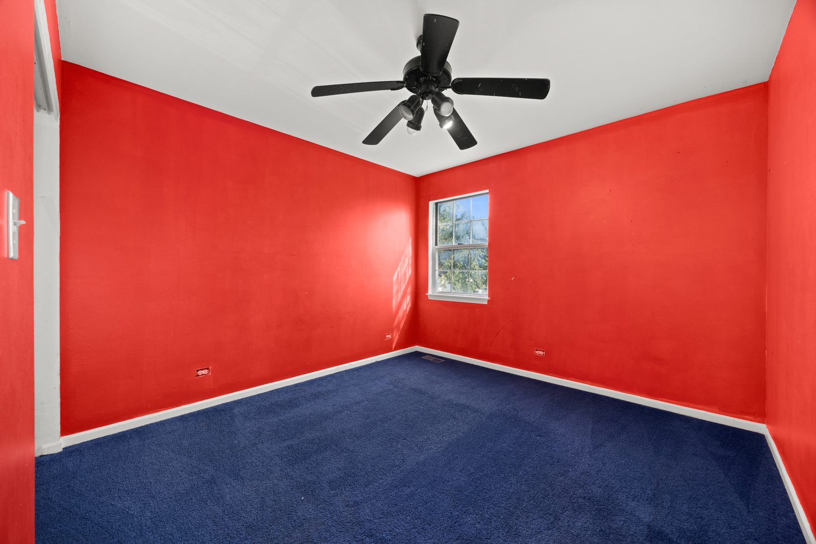 1925 Grosse Pointe Court, Hanover Park, IL 60133