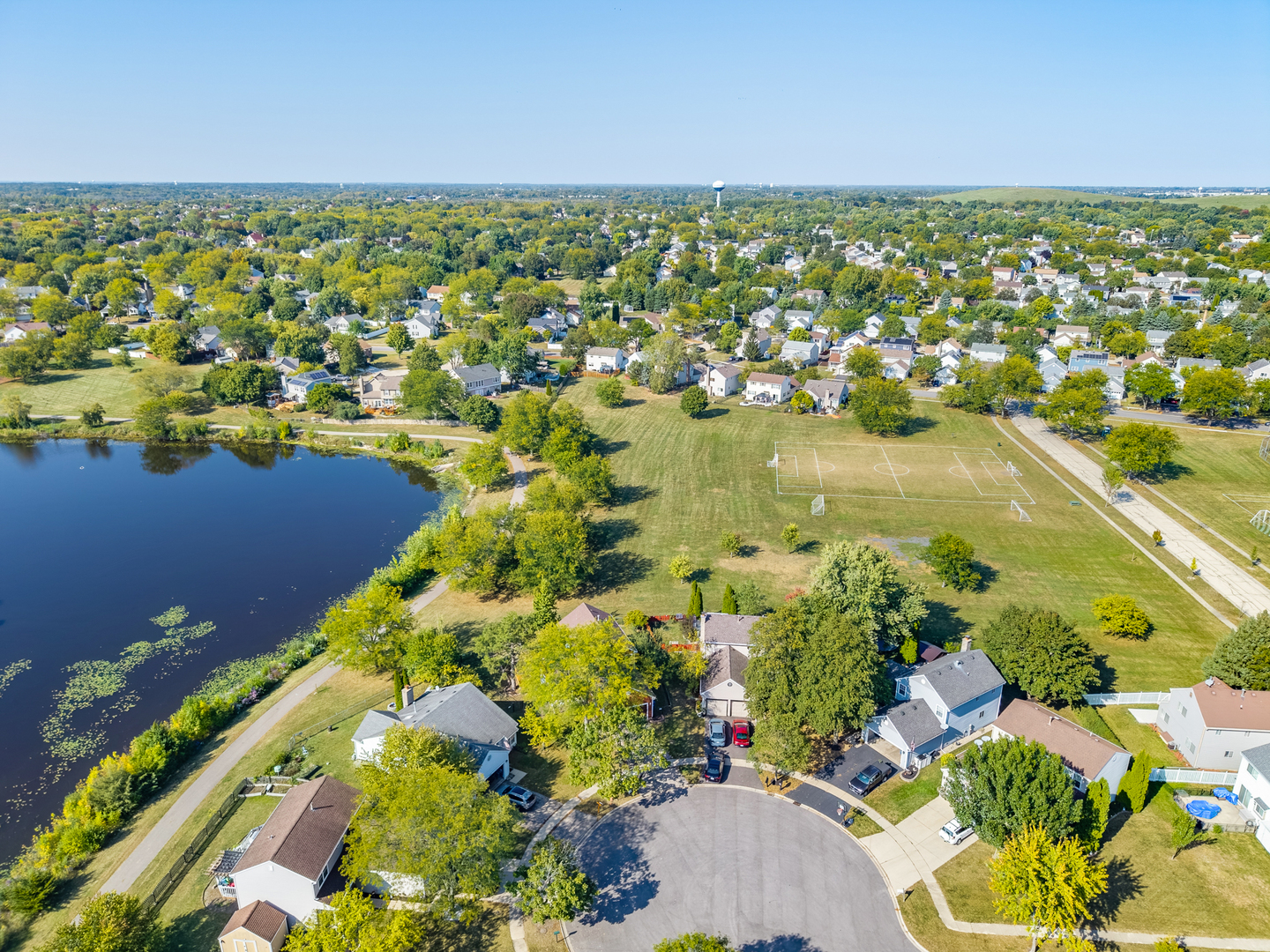 1925 Grosse Pointe Court, Hanover Park, IL 60133