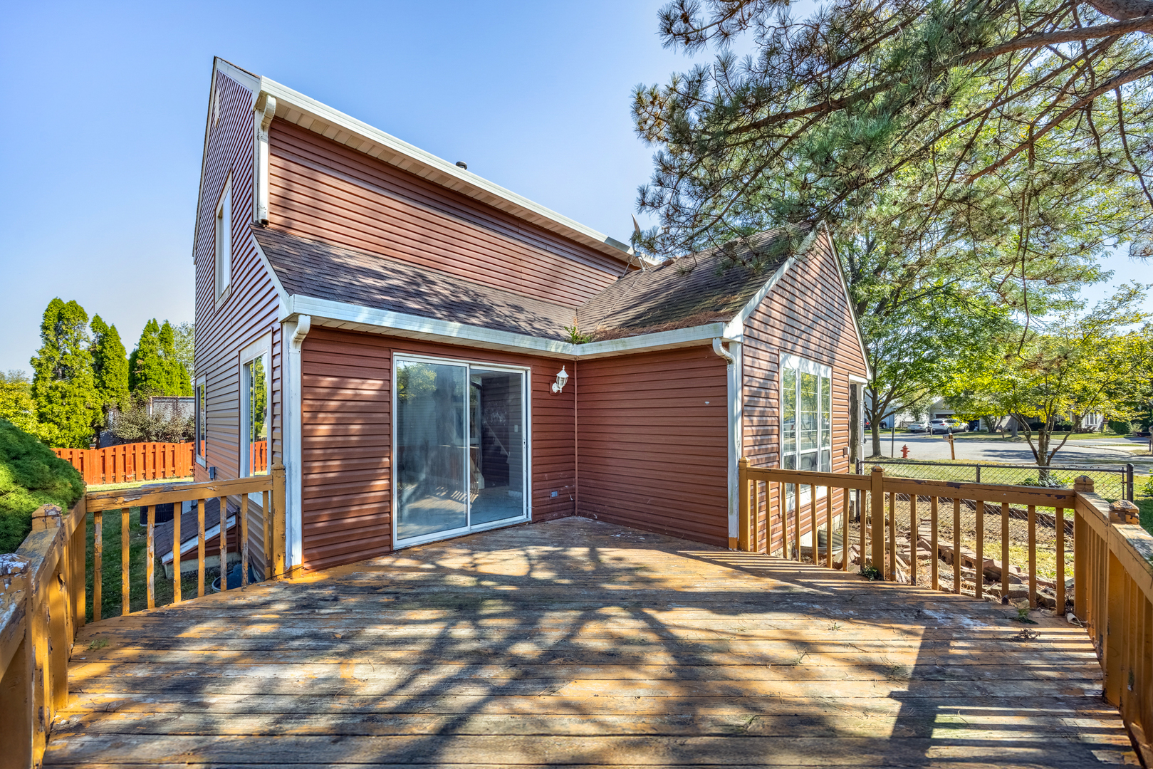 1925 Grosse Pointe Court, Hanover Park, IL 60133