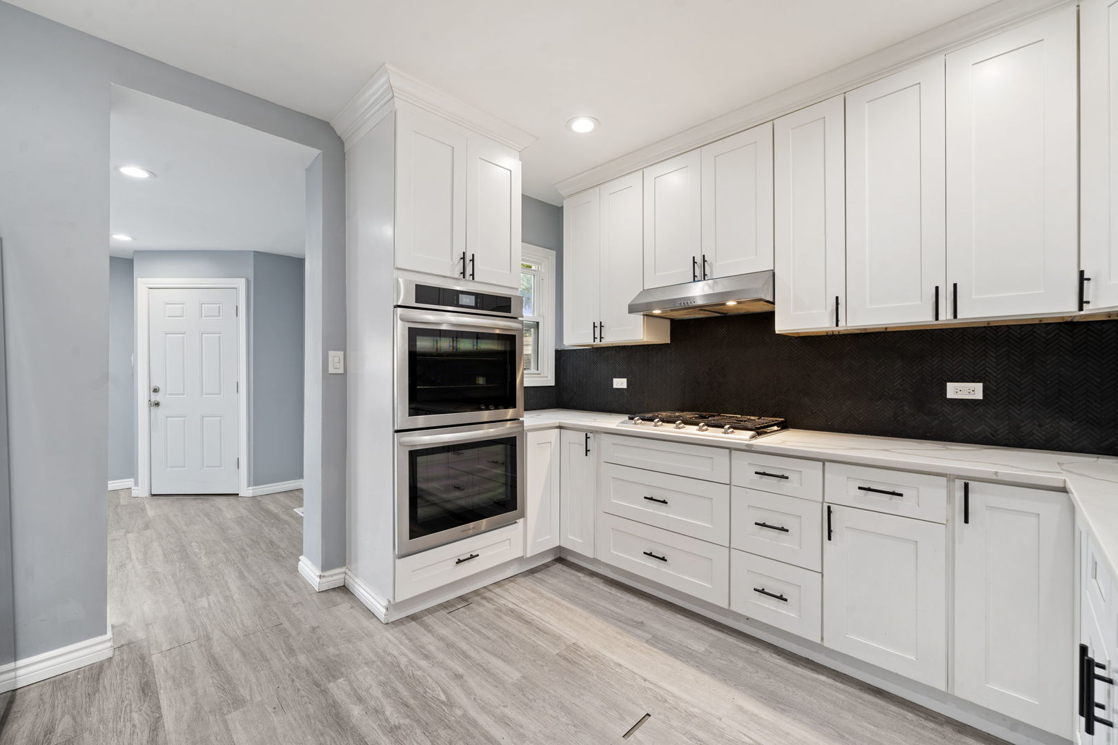 4630 W Montana Street, Chicago, IL 60639