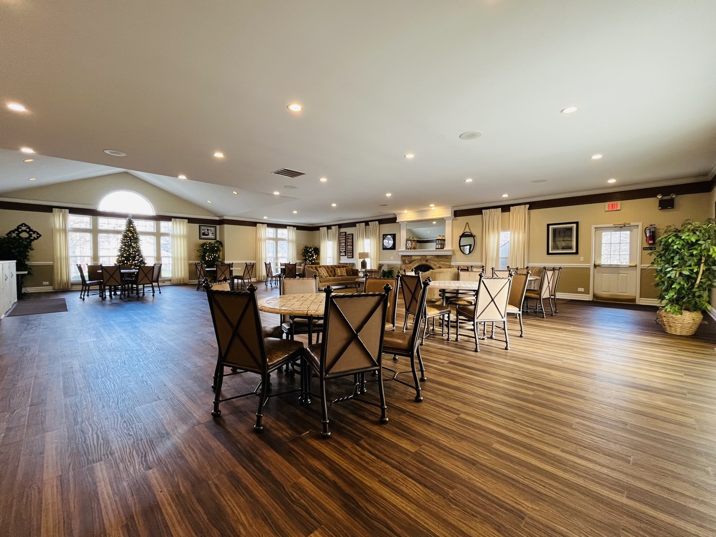 160 Holmes Way #160, Schaumburg, IL 60193
