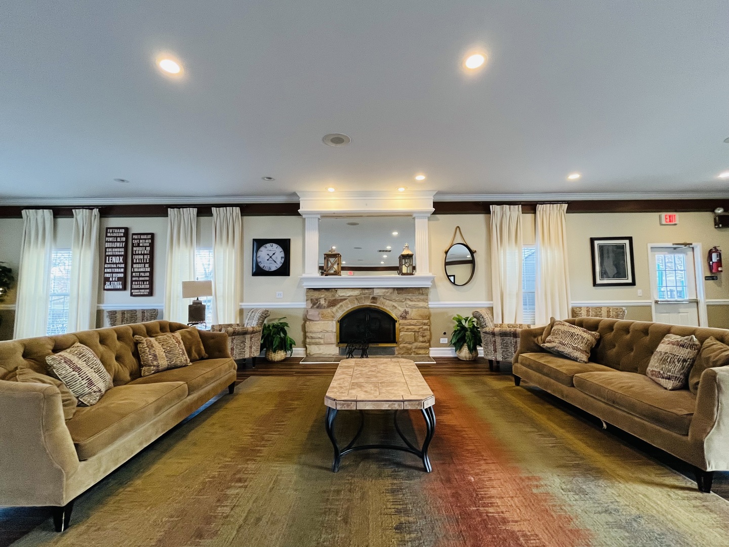 160 Holmes Way #160, Schaumburg, IL 60193