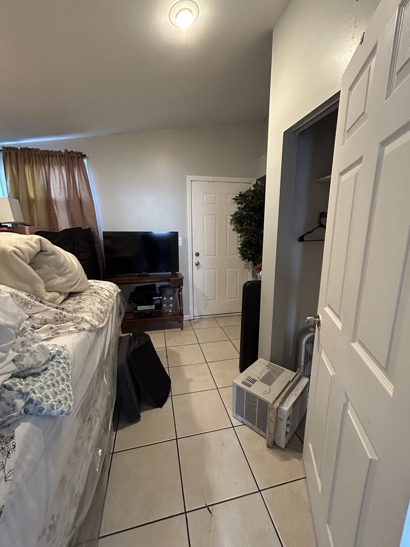 3741 W 57th Place, Chicago, IL 60629