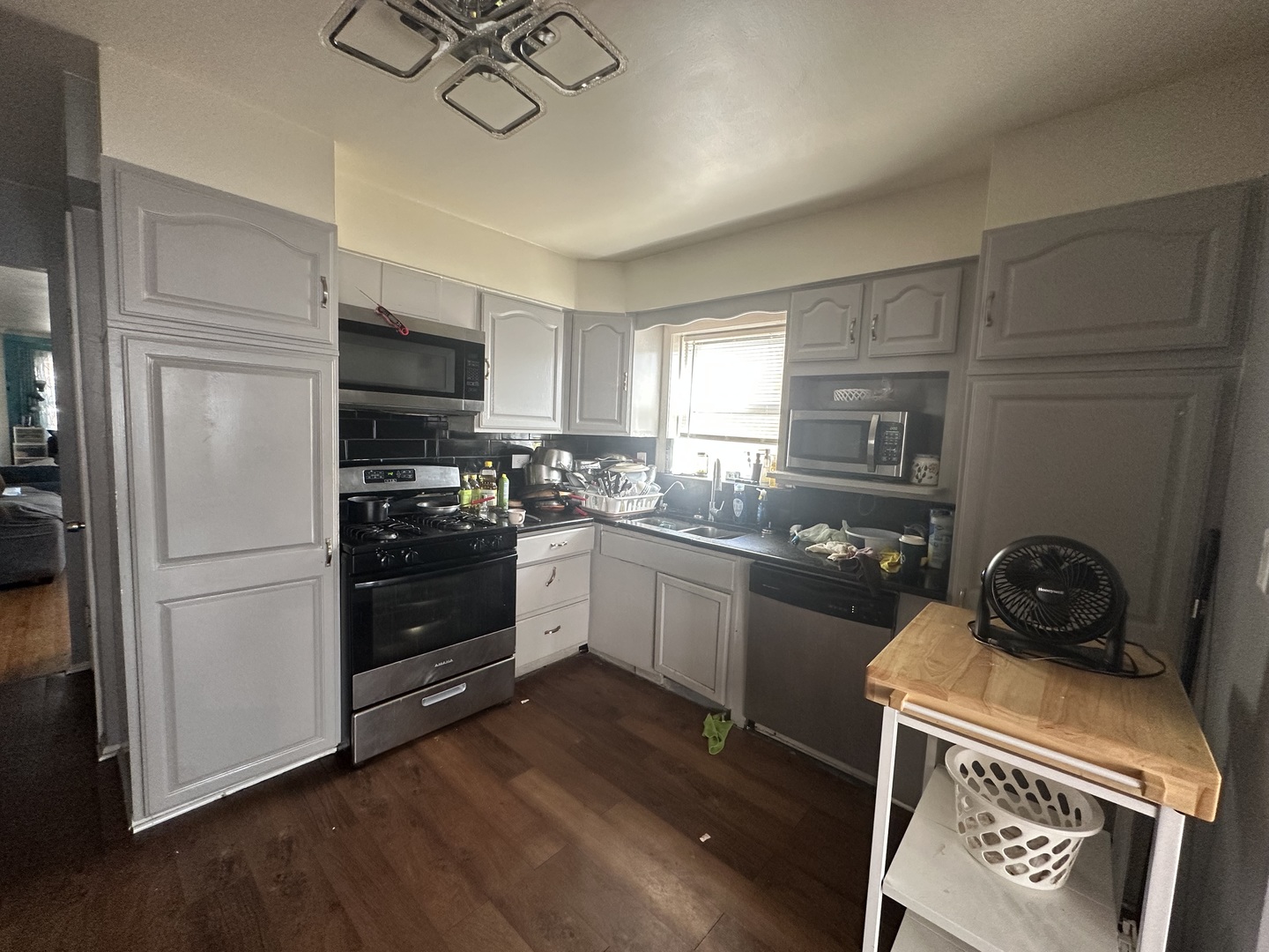 3741 W 57th Place, Chicago, IL 60629