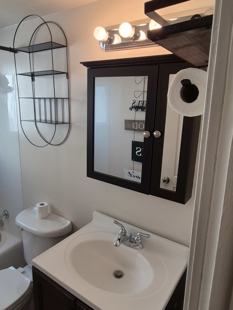 1604 20th Street, North Chicago, IL 60064