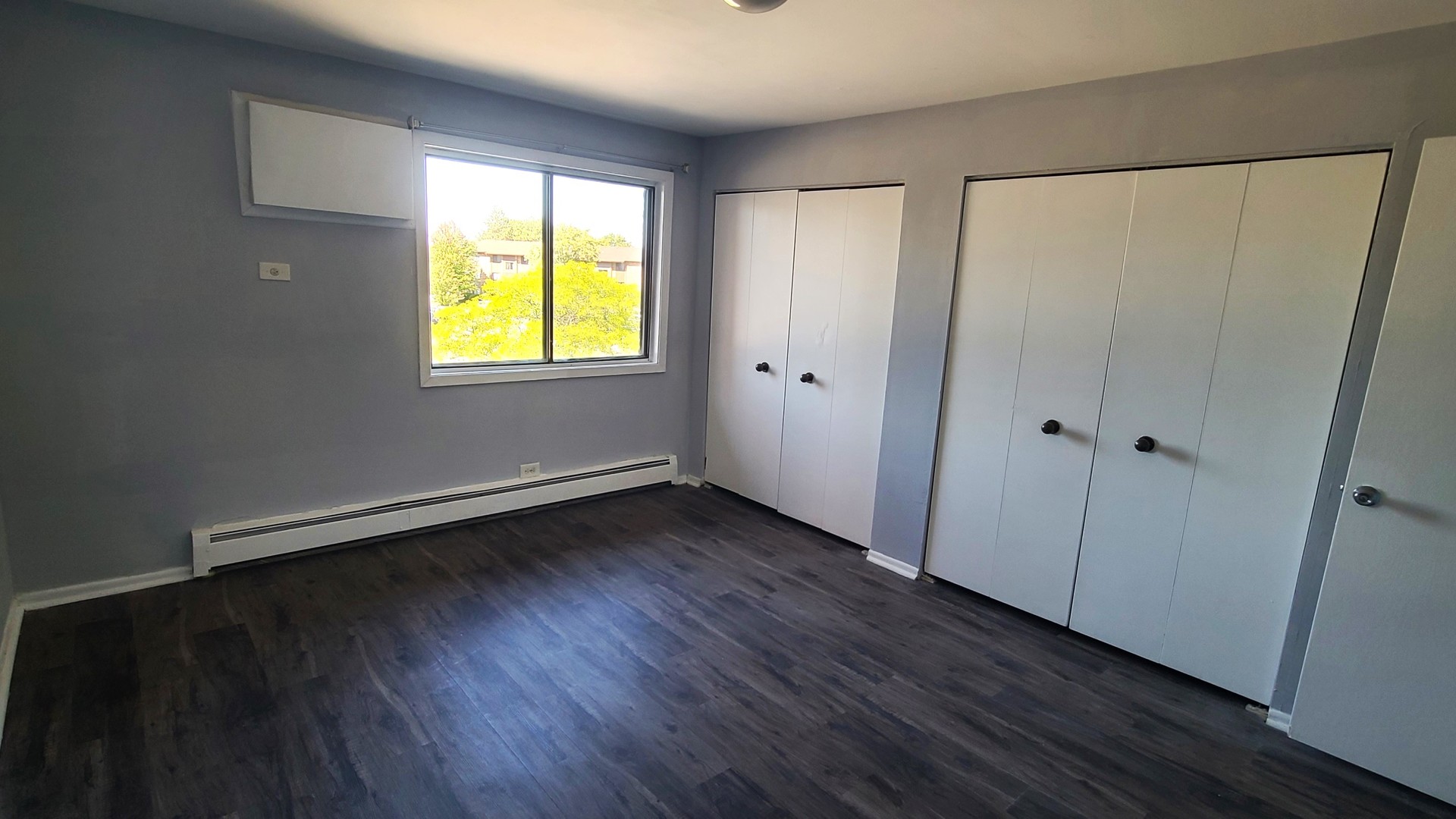 7713 Woodward Avenue #3B, Woodridge, IL 60517