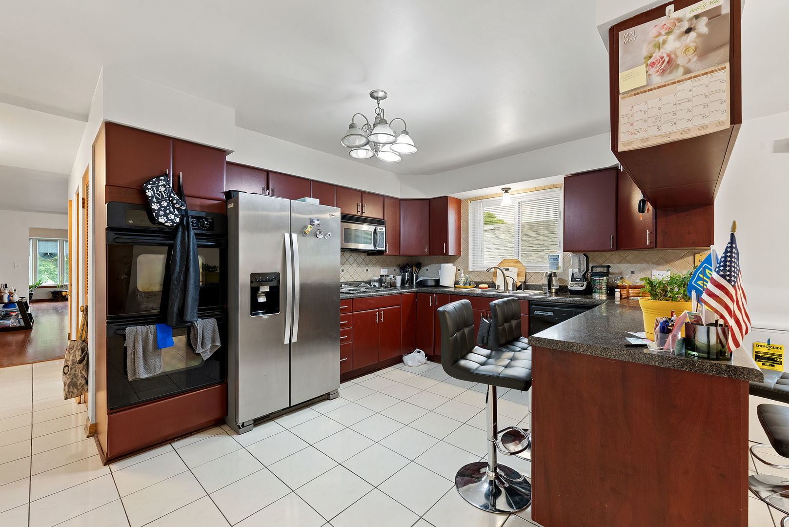 8729 W Summerdale Avenue, Chicago, IL 60656