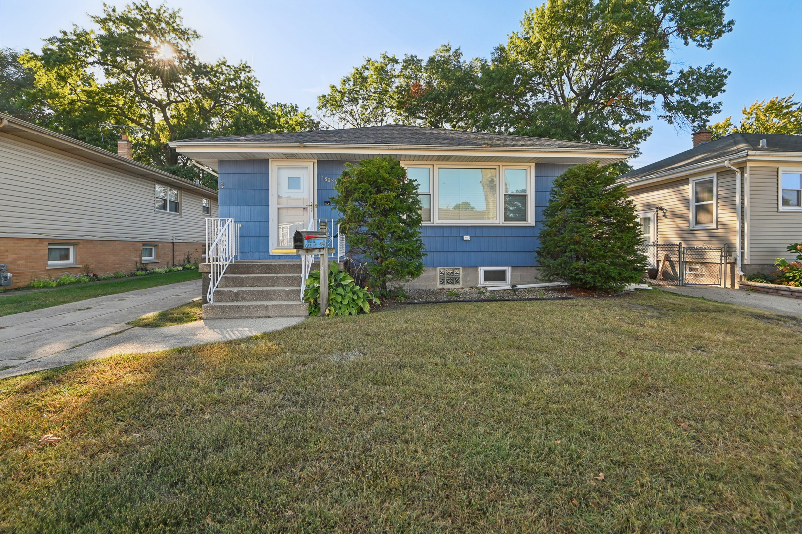 18036 Oakley Avenue, Lansing, IL 60438