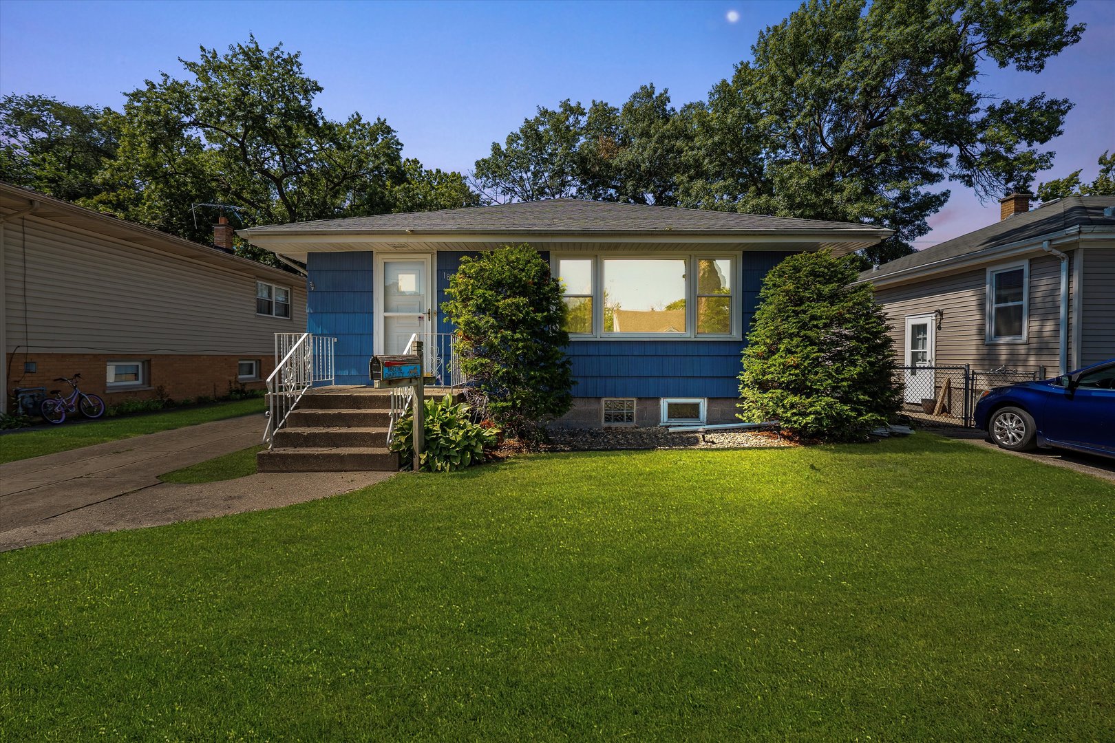18036 Oakley Avenue, Lansing, IL 60438