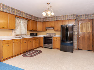 23641 N 100 East Road, Long Point, IL 61333