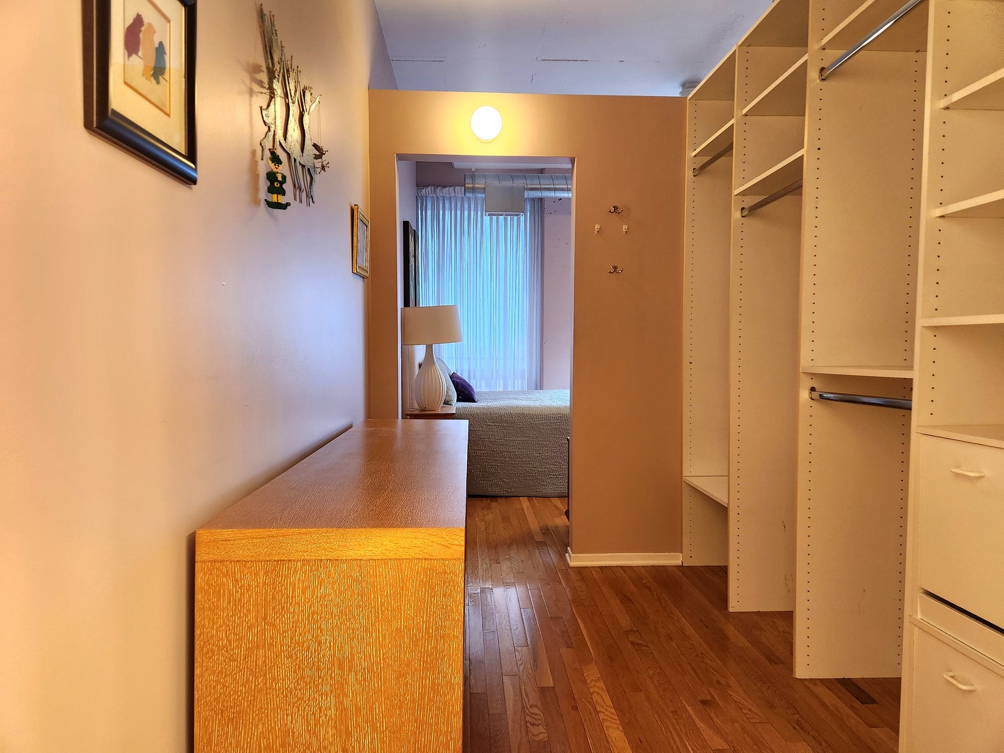 1530 S State Street #17R, Chicago, IL 60605