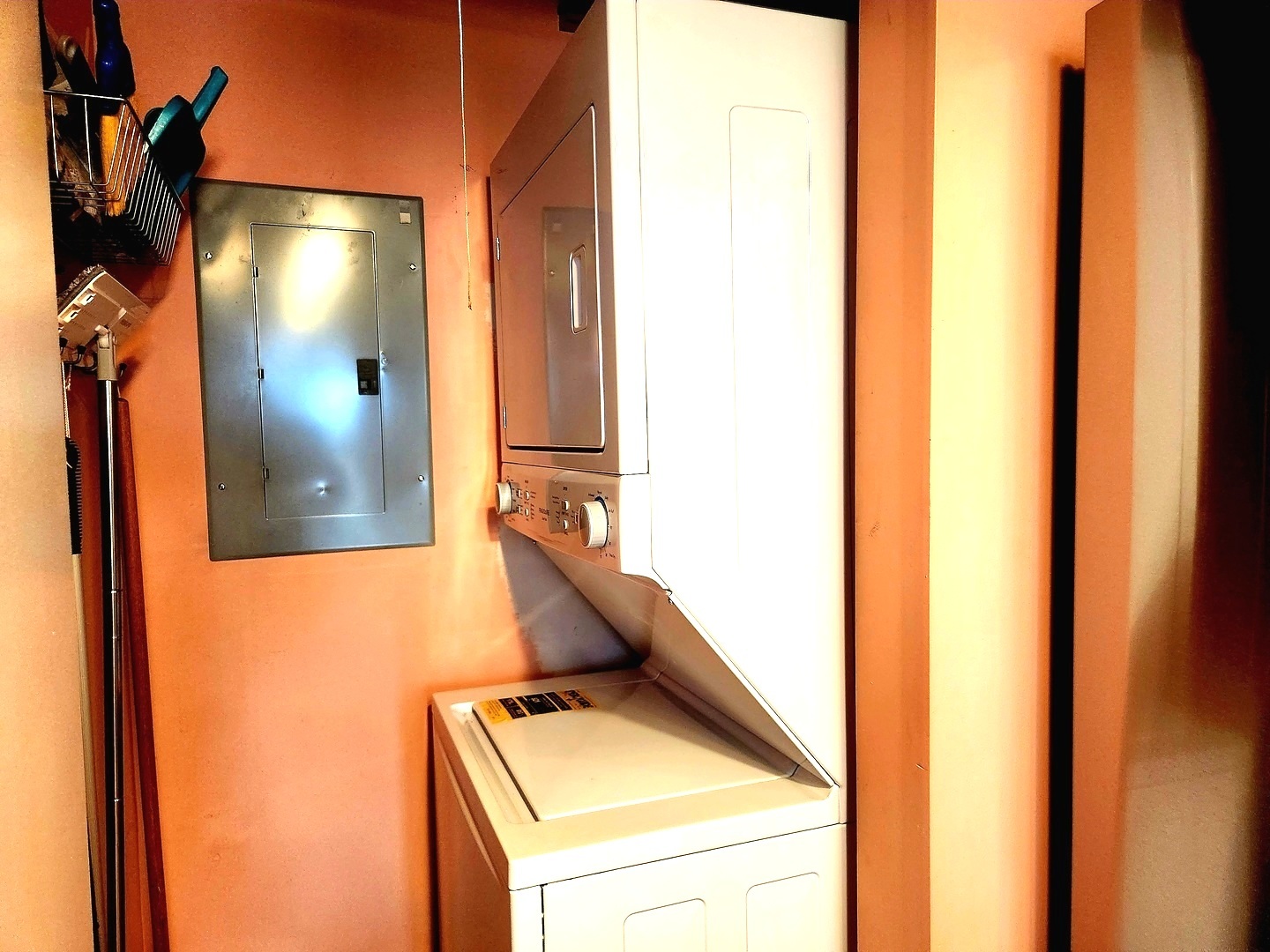 1530 S State Street #17R, Chicago, IL 60605