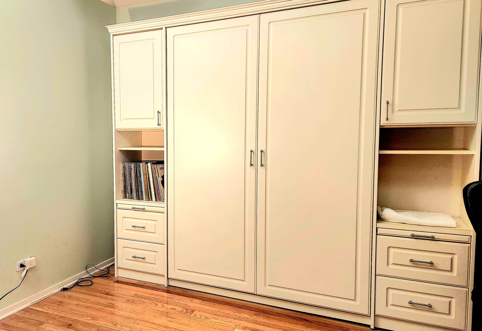 1530 S State Street #17R, Chicago, IL 60605