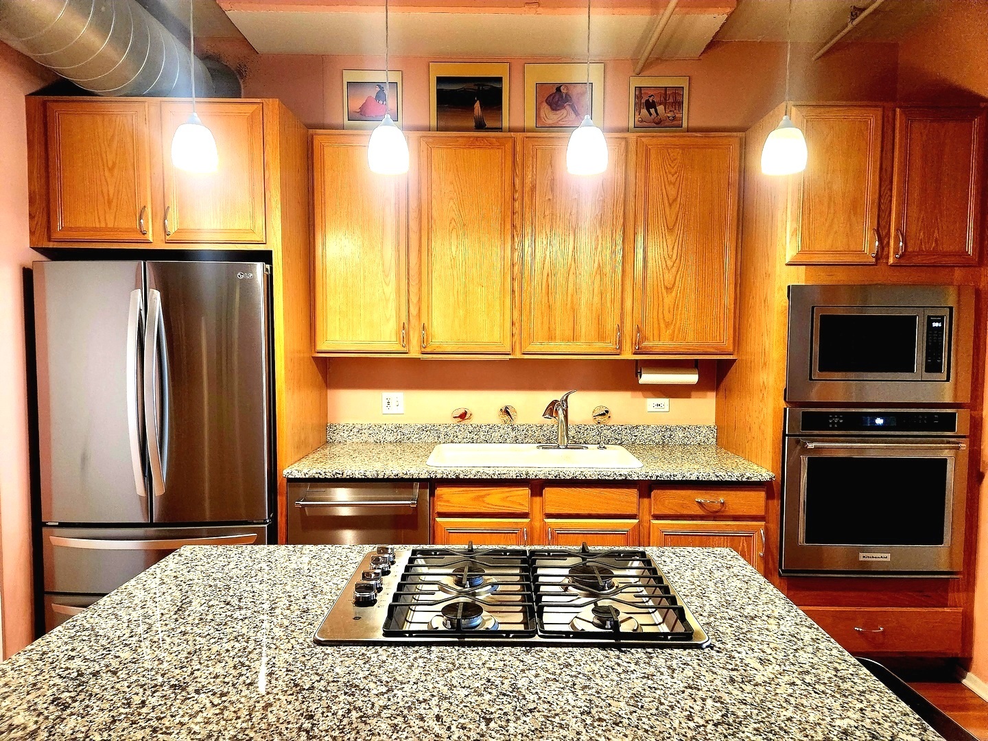 1530 S State Street #17R, Chicago, IL 60605