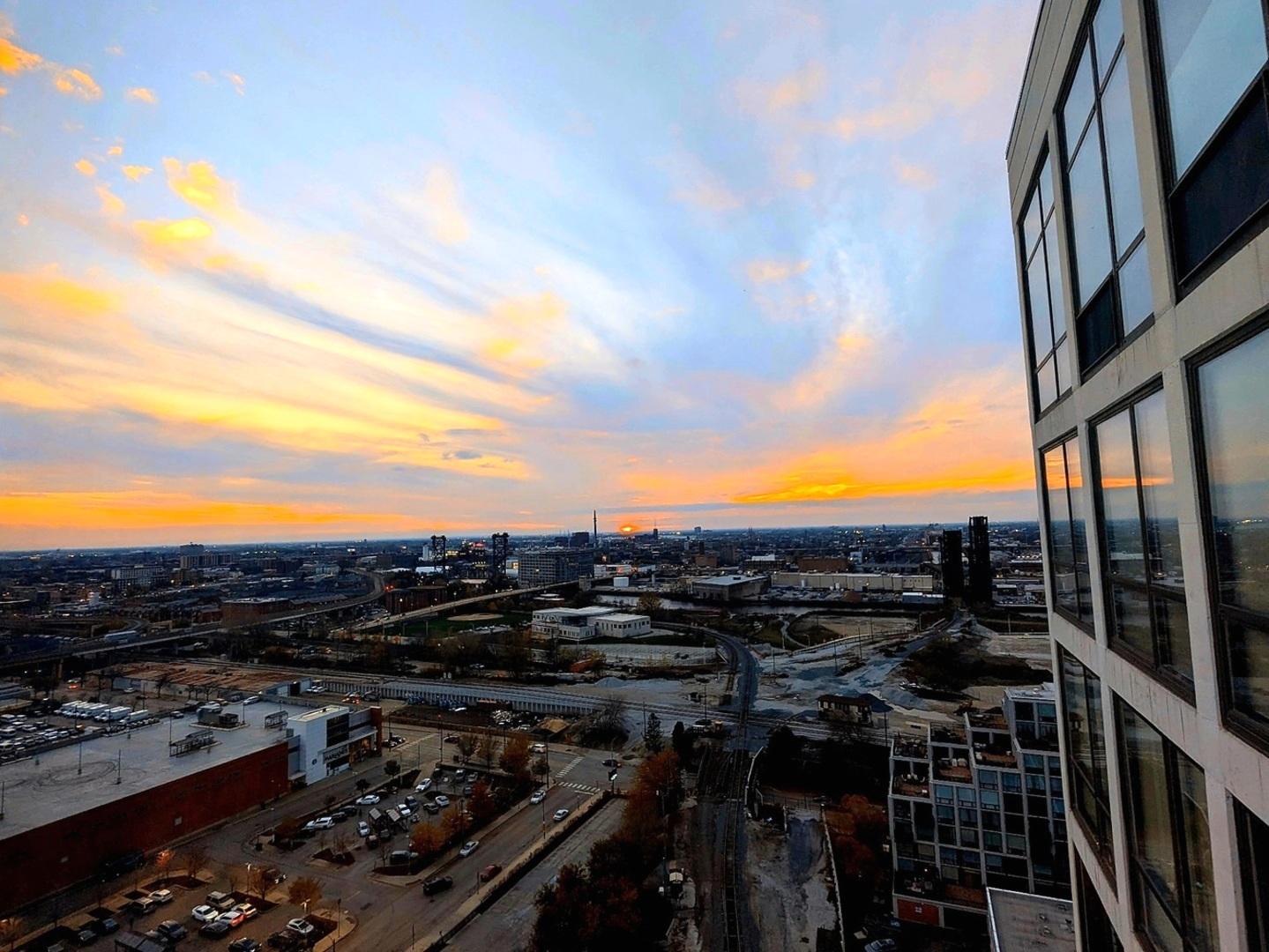 1530 S State Street #17R, Chicago, IL 60605