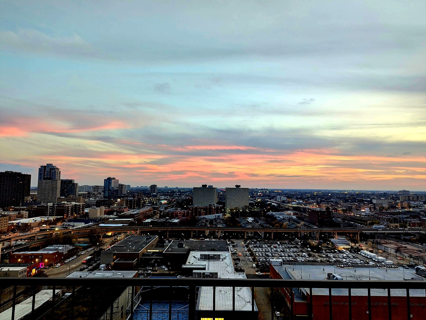 1530 S State Street #17R, Chicago, IL 60605