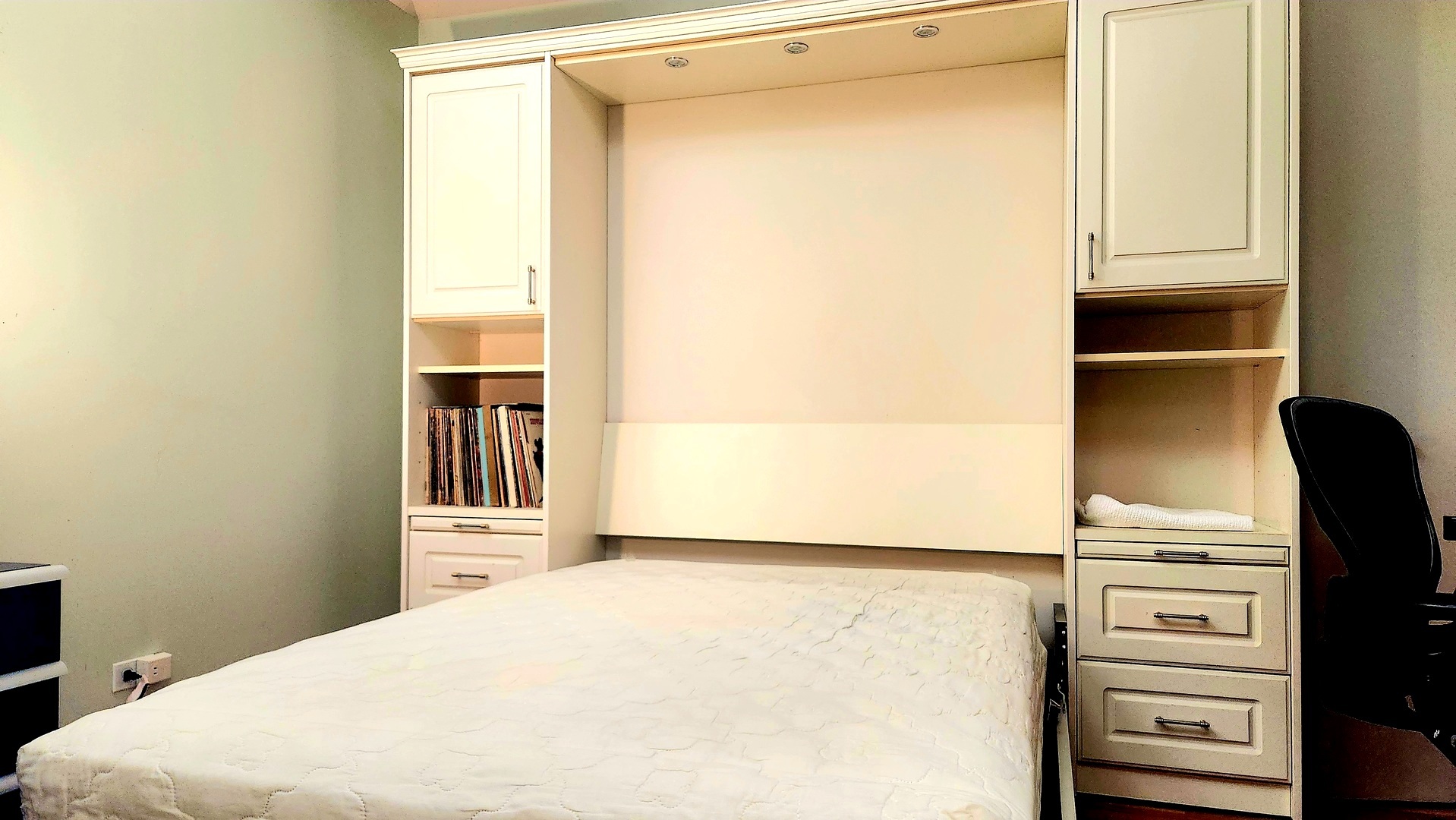 1530 S State Street #17R, Chicago, IL 60605