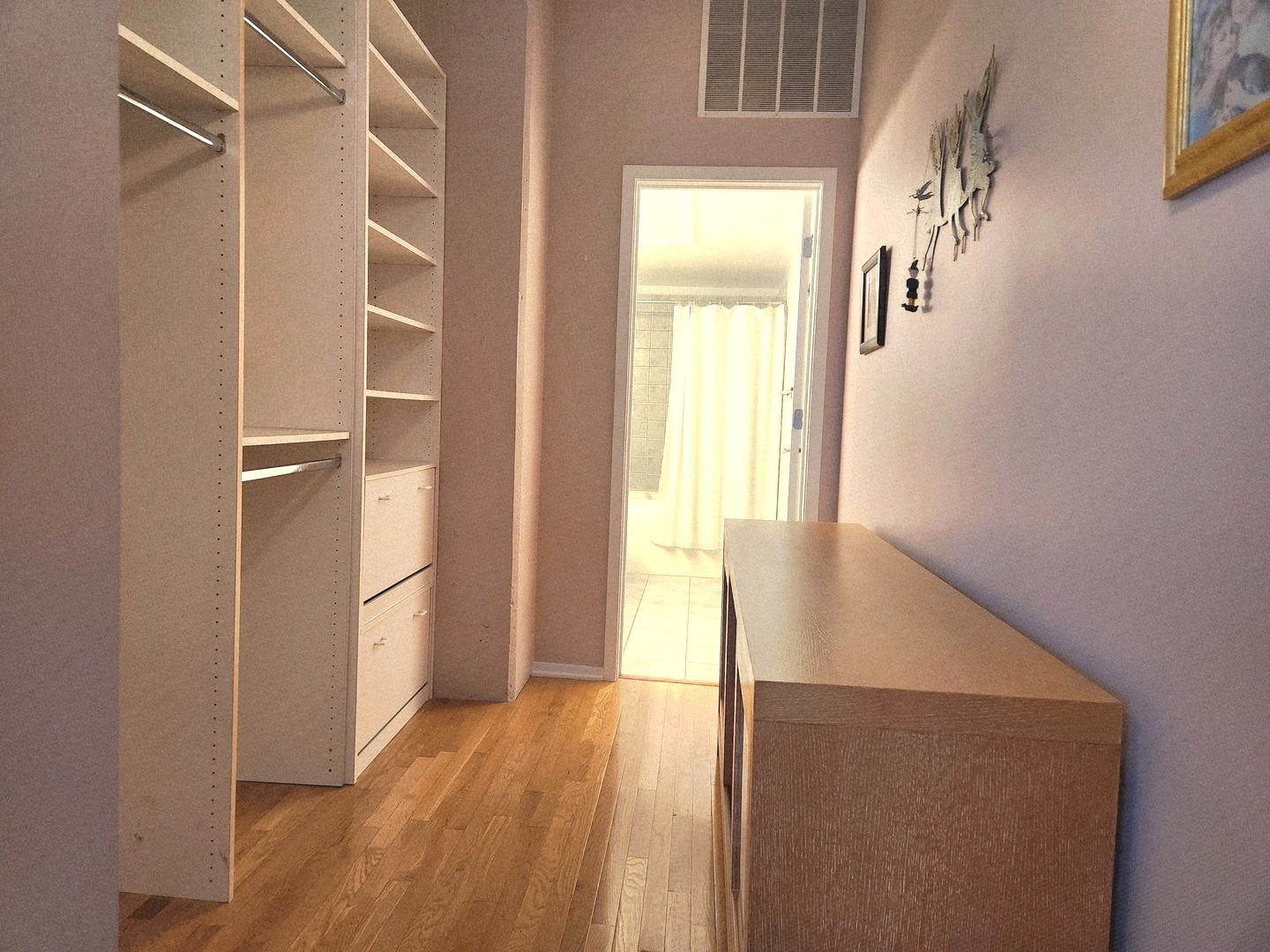 1530 S State Street #17R, Chicago, IL 60605