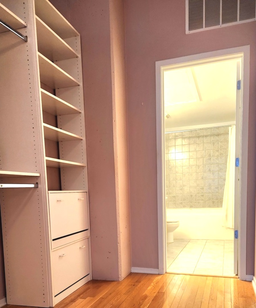 1530 S State Street #17R, Chicago, IL 60605