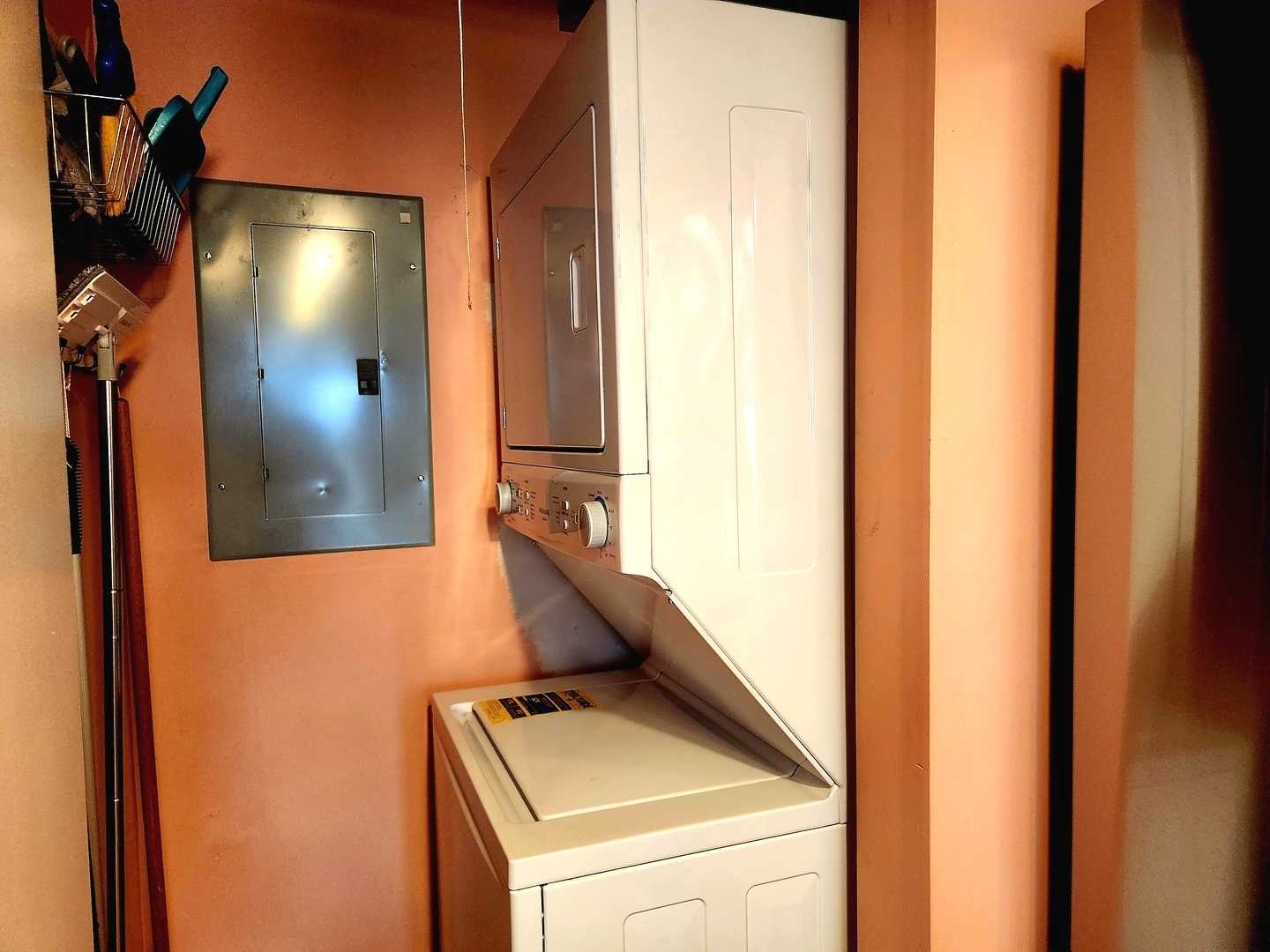 1530 S State Street #17R, Chicago, IL 60605