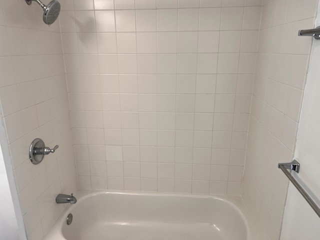 401 E Ontario Street #406, Chicago, IL 60611
