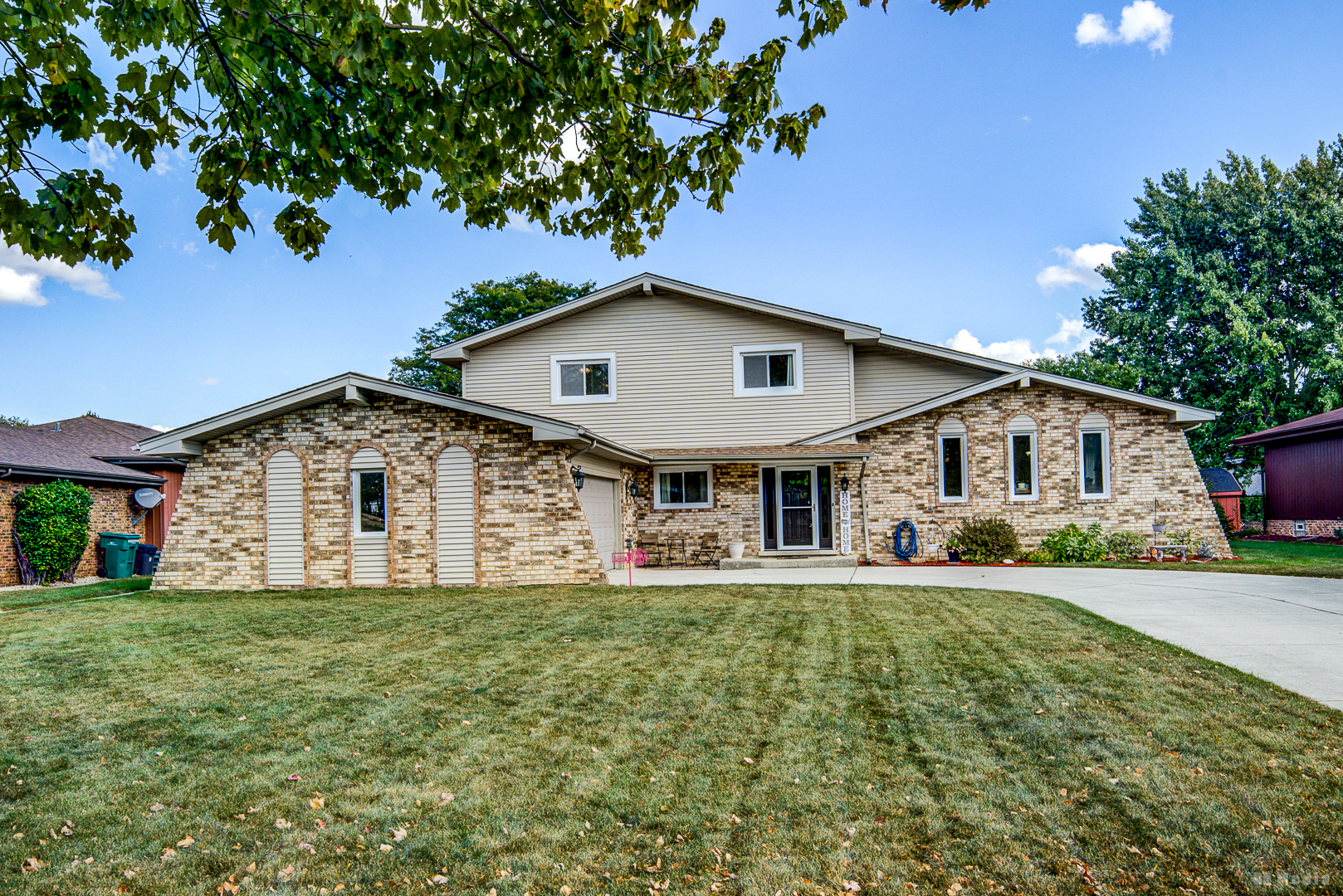 15229 Bunker Drive, Orland Park, IL 60462