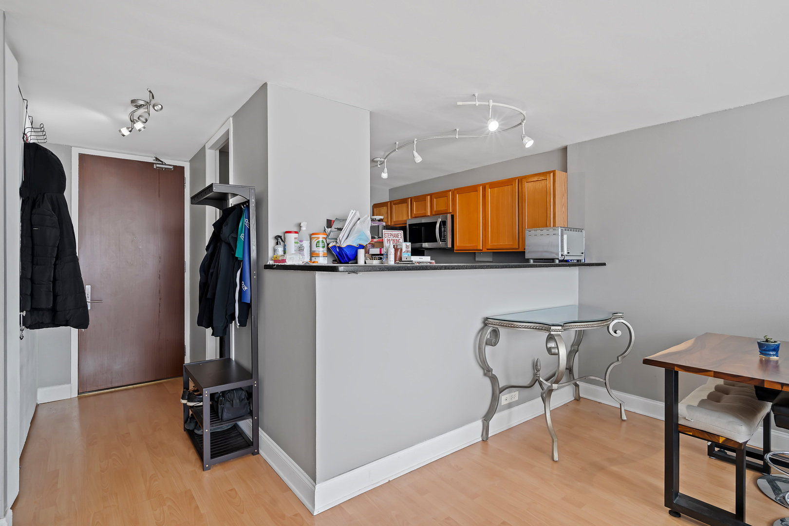 655 W Irving Park Road #5305, Chicago, IL 60613