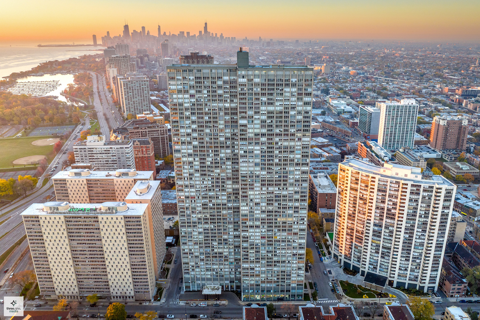 655 W Irving Park Road #5305, Chicago, IL 60613