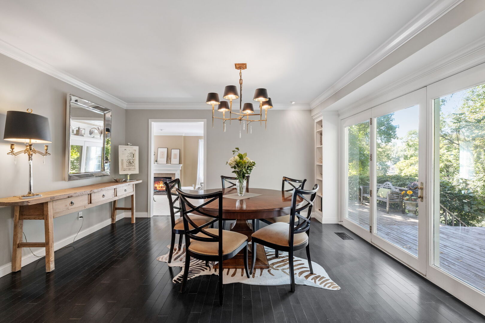 728 Stonebridge Road, Frankfort, IL 60423