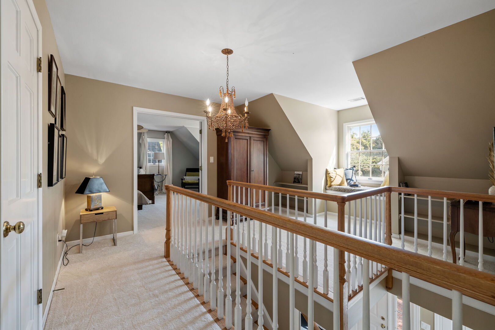 728 Stonebridge Road, Frankfort, IL 60423