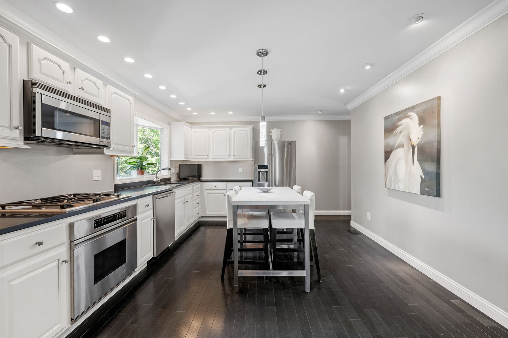 728 Stonebridge Road, Frankfort, IL 60423