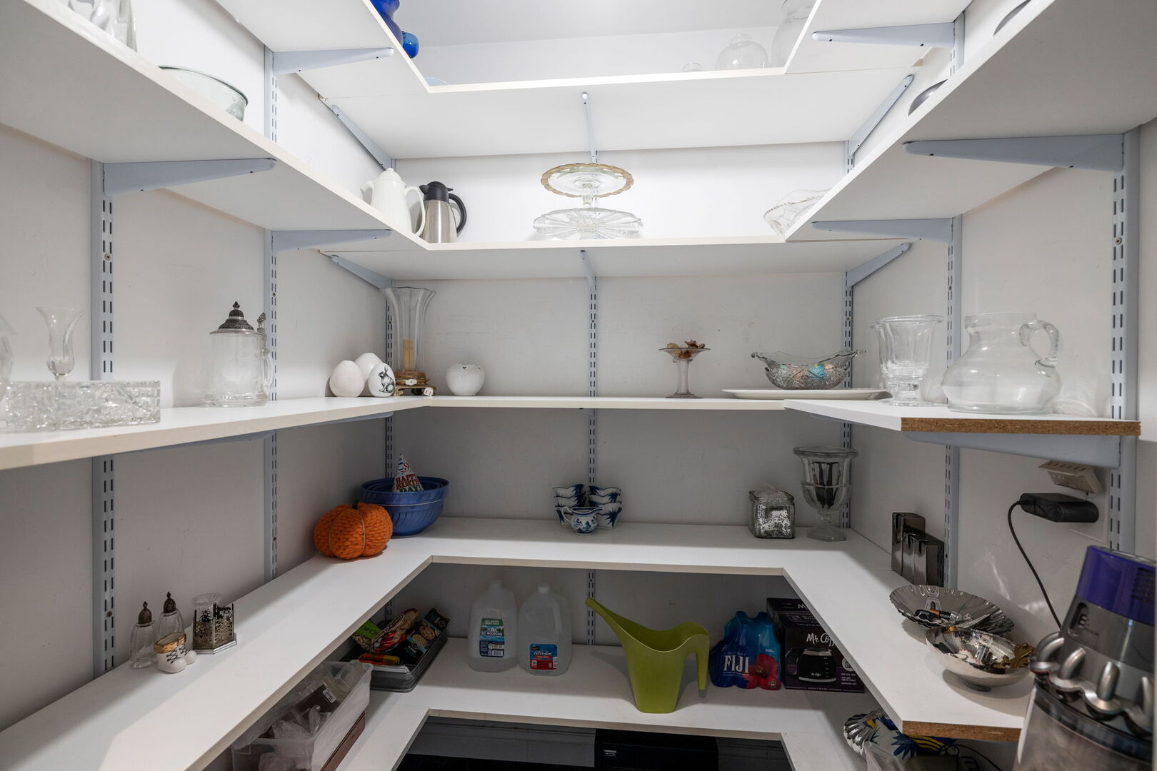 728 Stonebridge Road, Frankfort, IL 60423